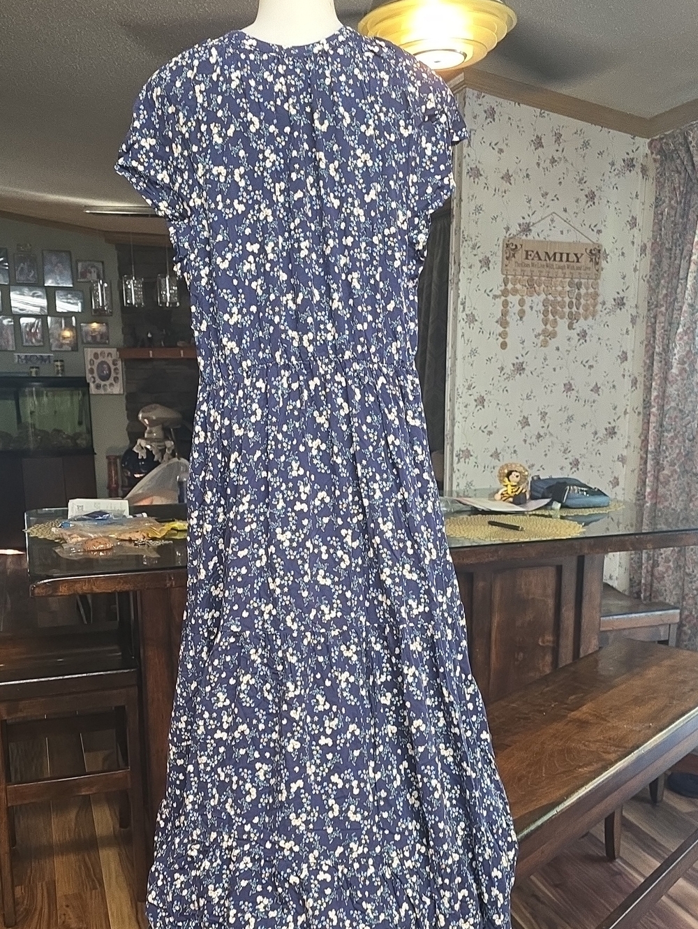 Old Navy Navy Floral Tiered Maxi Dress Size Large - Picture 2 of 4